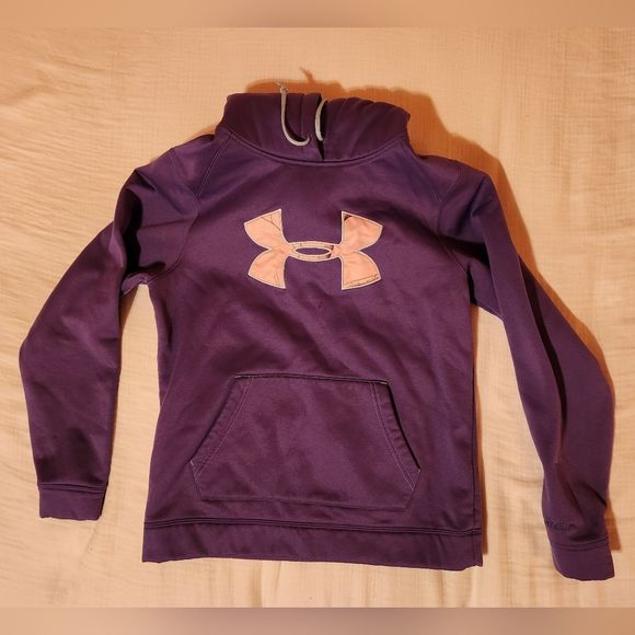 Under Armour Tops - 5/$15 Under Armour Cold Gear Sweatshirt Hood Purple & Pink Camo Women's M